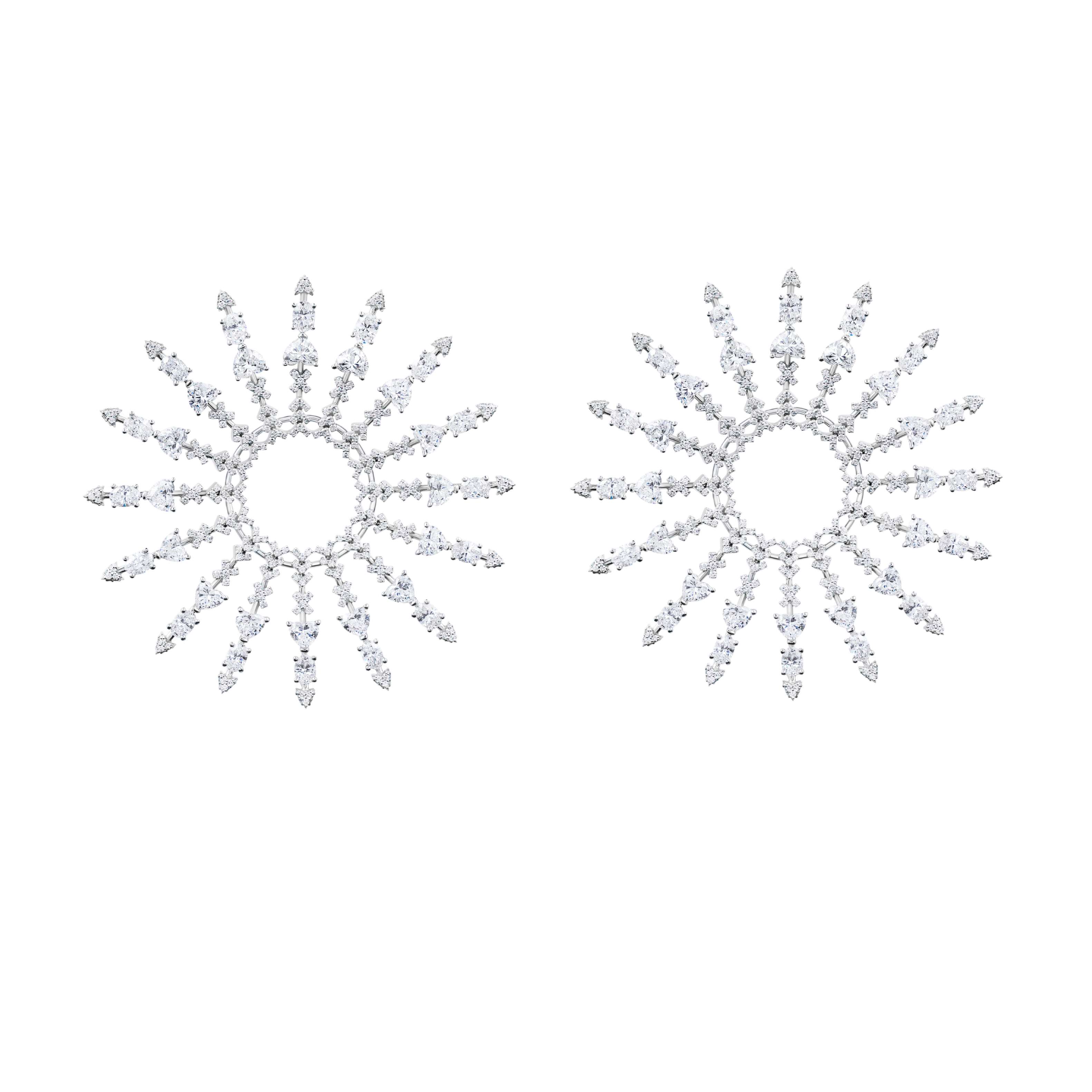 "THE STARS MY DESTINATION" DIAMOND EARRINGS / 12.504 CTW
18K White Gold
