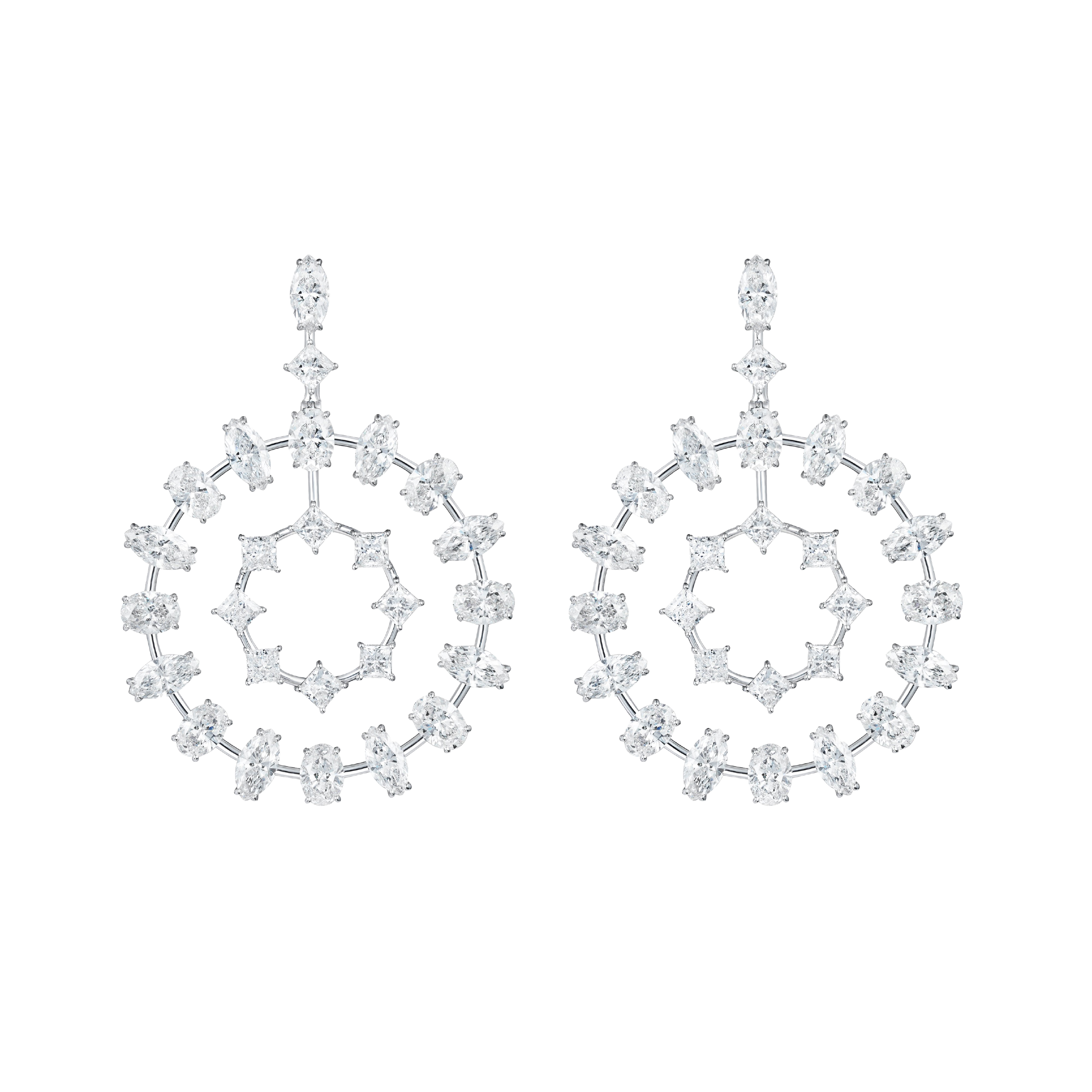 "SANSARA" DIAMOND EARRINGS / 25.003 CTW
18K White Gold

