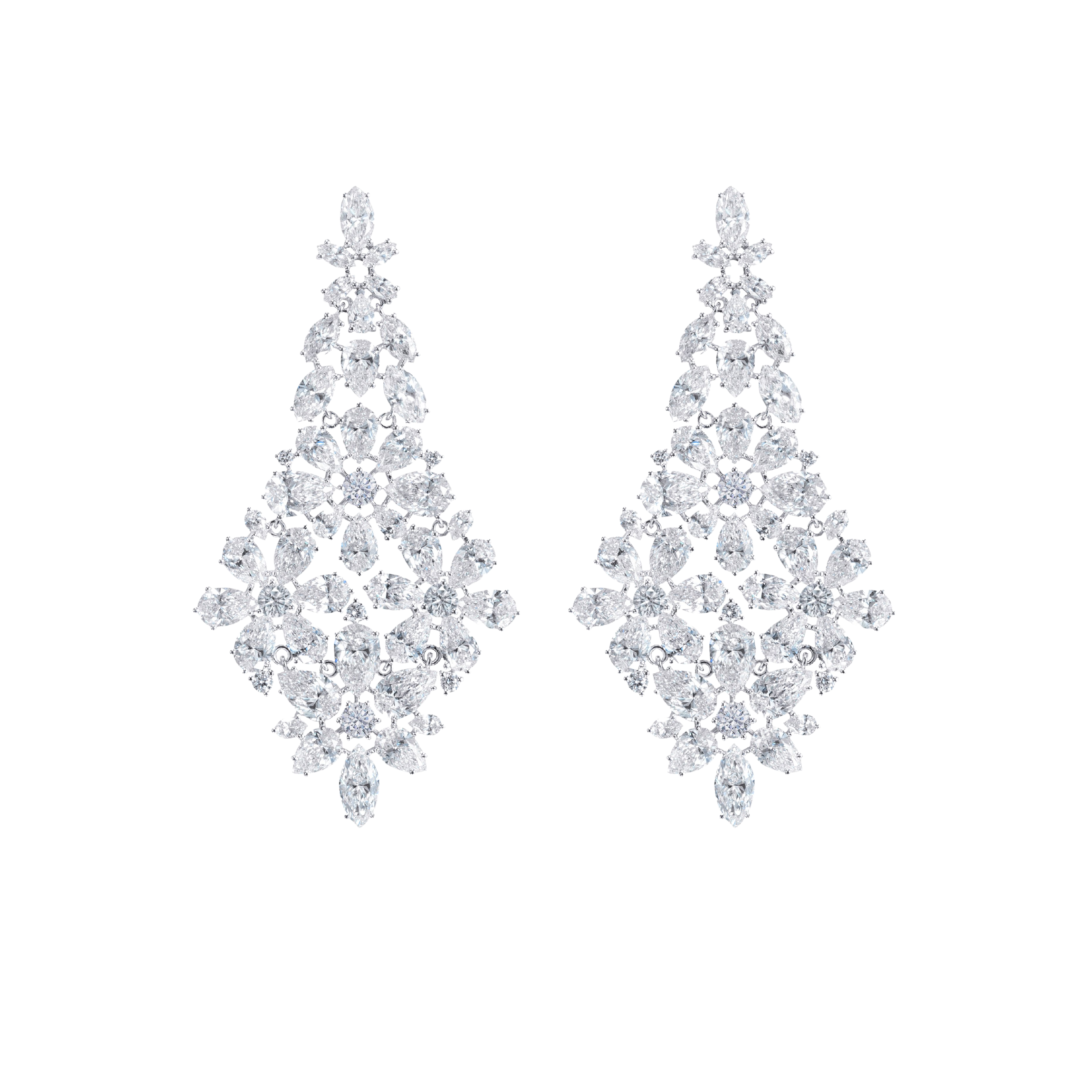 "ARA" DIAMOND EARRINGS / 40.55 CTW
18K White Gold

