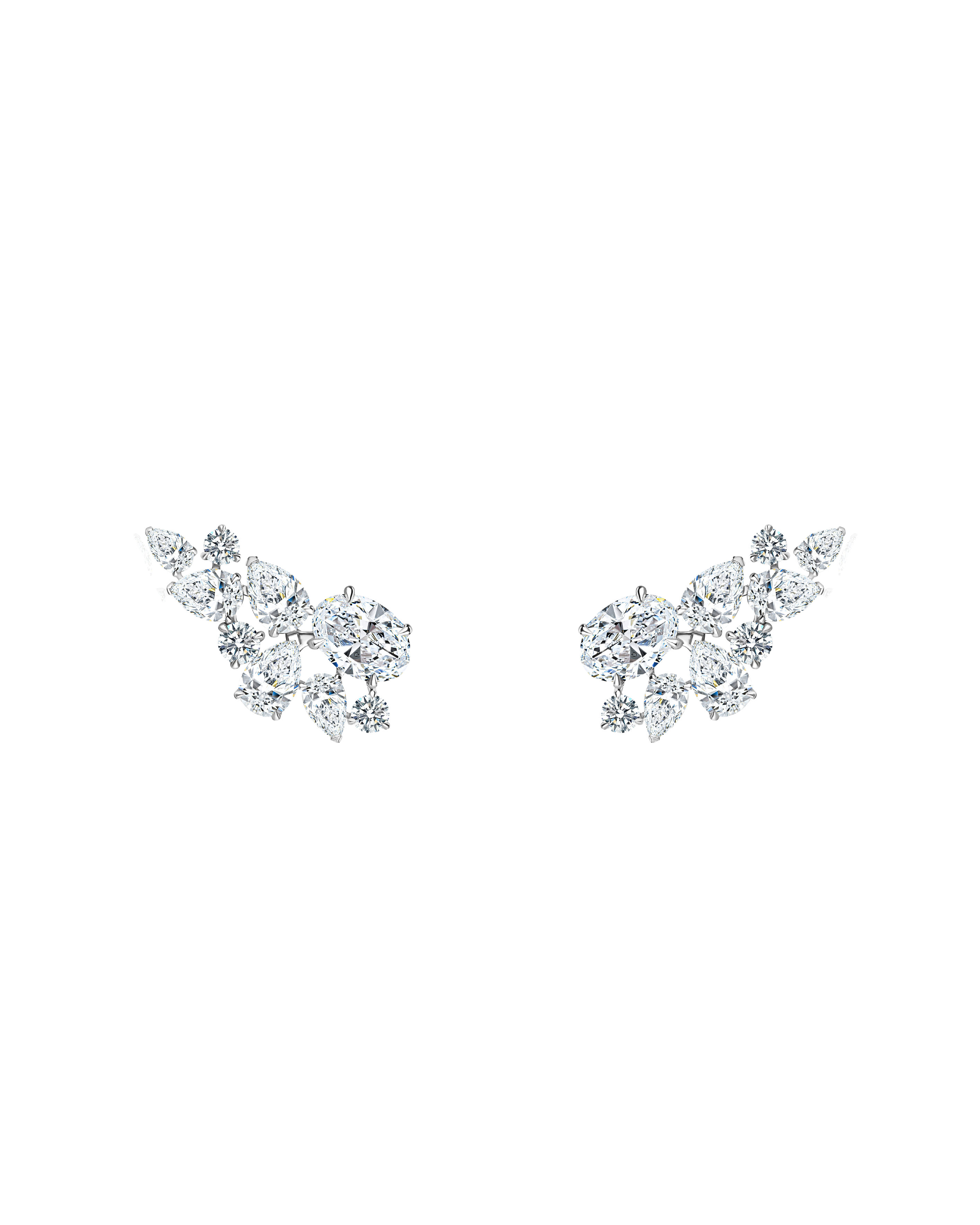 "SOUL NEBULA" DIAMOND EARRINGS / 4.671 CTW
18k White Gold